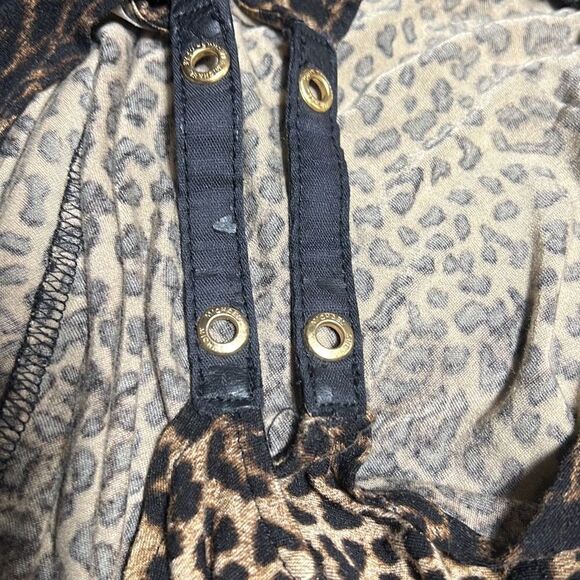 Michael Kors Long Sleeve Leopard Print Cold Shoulder Knit Top Size Small - Picture 6 of 6
